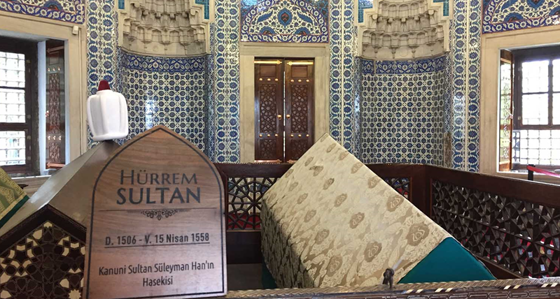 Hürrem Sultan Mezarı Nerede? 